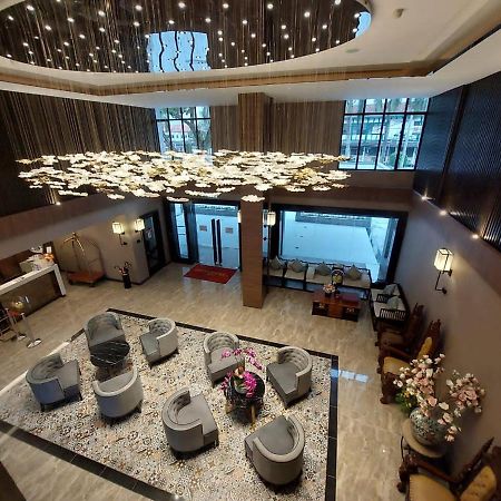 Christee Suites Hotel Малакка Экстерьер фото